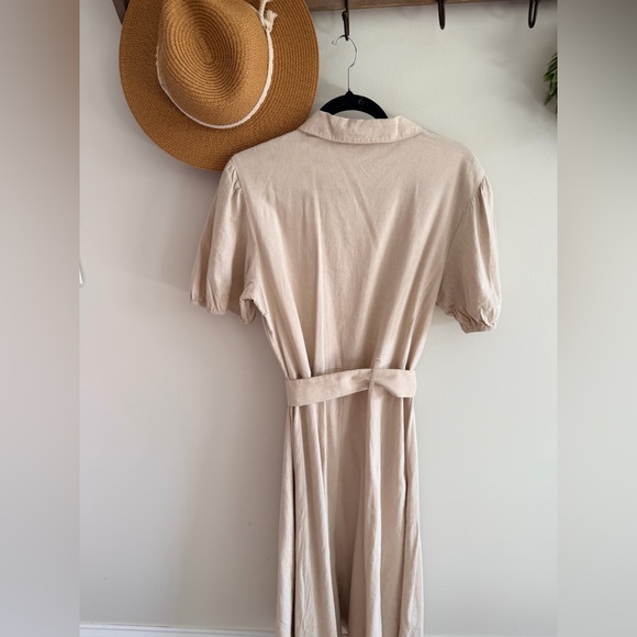 64 large Lauren Conrad LC dress preloved neutral - Picture 3 of 4